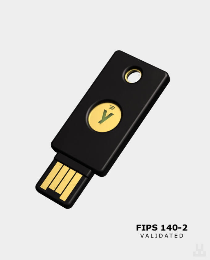 secure key yubikey 5 fips nfc pic1 1