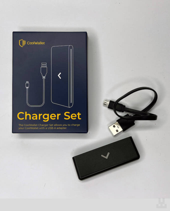 coolwallet charger set pic2