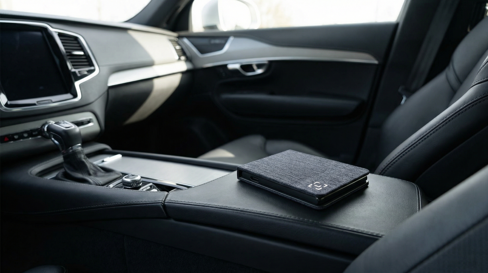 Ledger Flex Magnet Folio 9 Ledger Flex Magnet Folio case in car